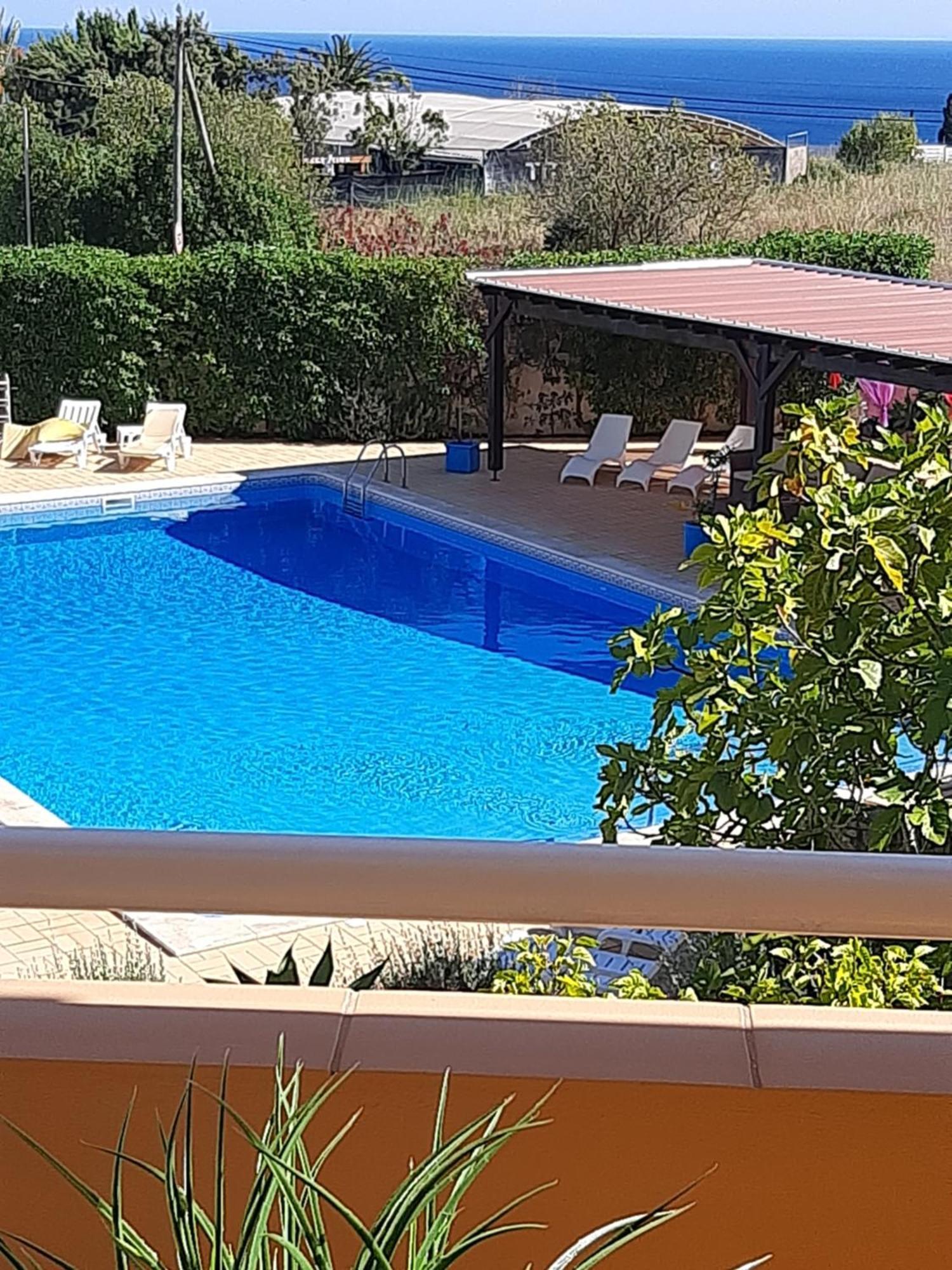 Lucie Lime Guesthouse Praia Da Luz Luaran gambar